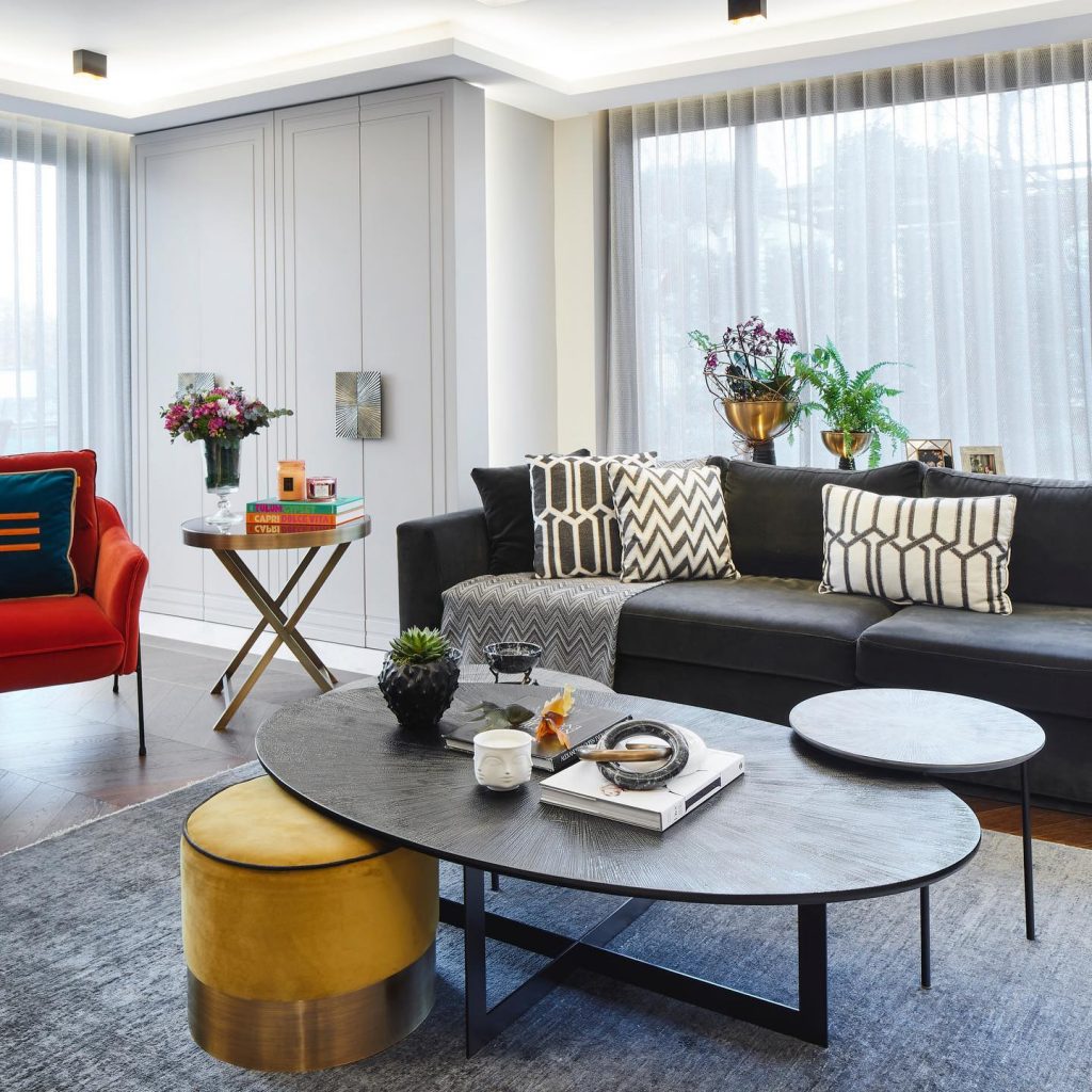 four and more 170001393_274607267578160_5231914447026258301_n