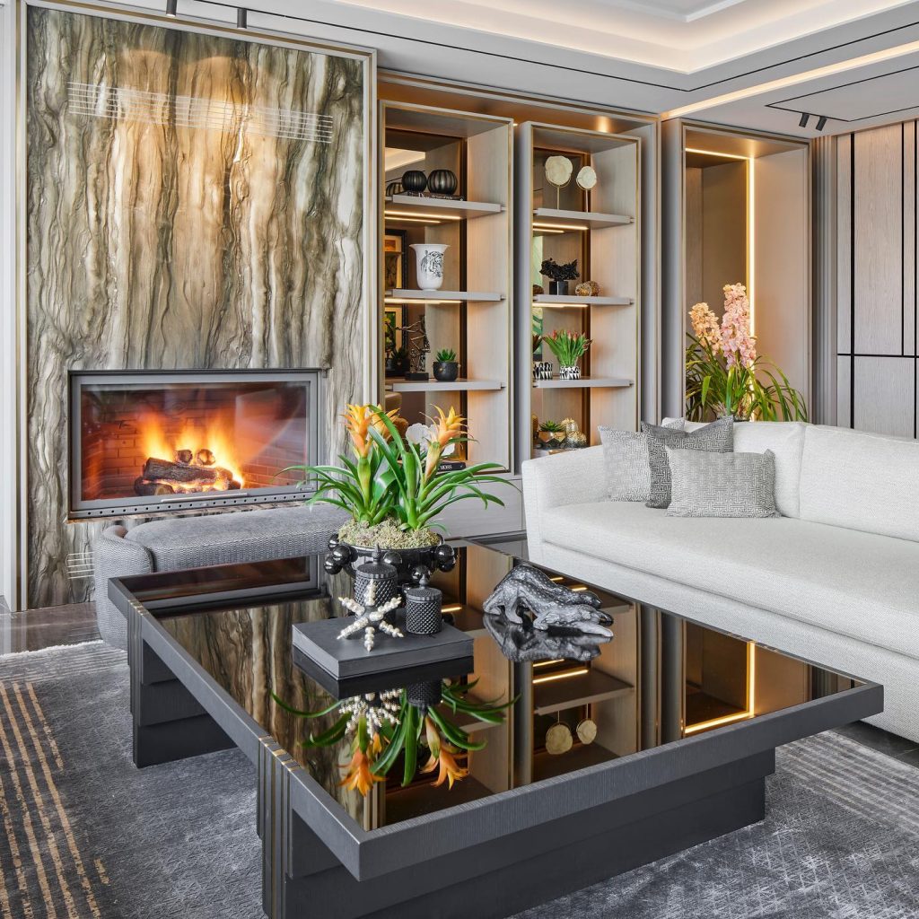 four and more 273730634_630454668037807_4590667390562138644_n