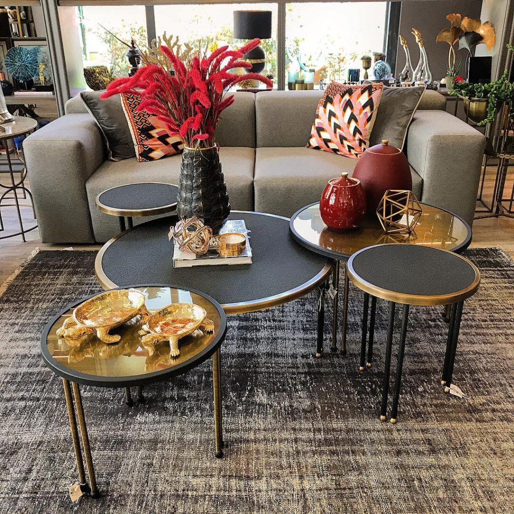 four and more 30084201_2093159874230217_8477220777408593920_n