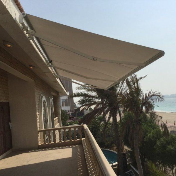 Jumeira-Monoblock-awning